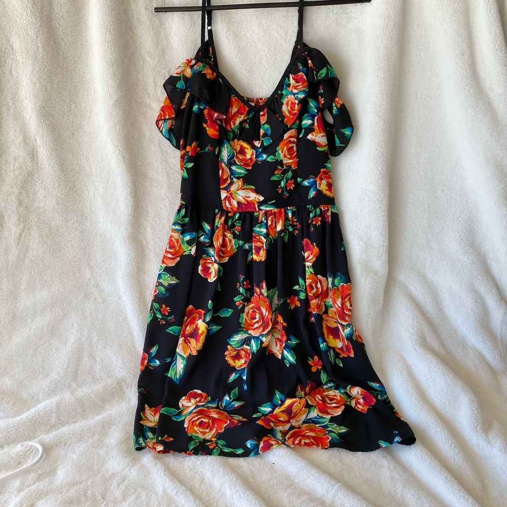 Xhilaration Floral Off the Shoulder Mini Dress Size Medium NWT